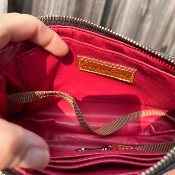 Dooney & Bourke Kirby Lexi Crossbody bag - Picture 15 of 15